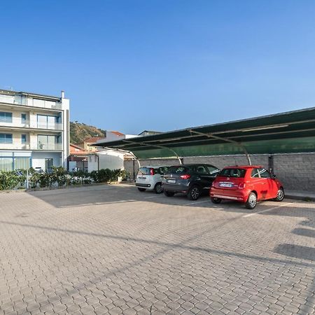 Terraces D'Orlando - Family Apartments With Sea View And Pool Capo d'Orlando Luaran gambar