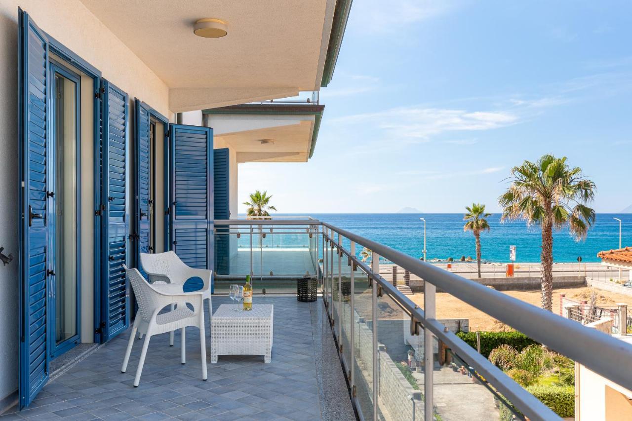 Terraces D'Orlando - Family Apartments With Sea View And Pool Capo d'Orlando Luaran gambar