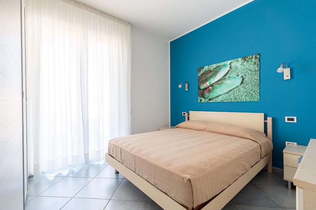 Terraces D'Orlando - Family Apartments With Sea View And Pool Capo d'Orlando Luaran gambar