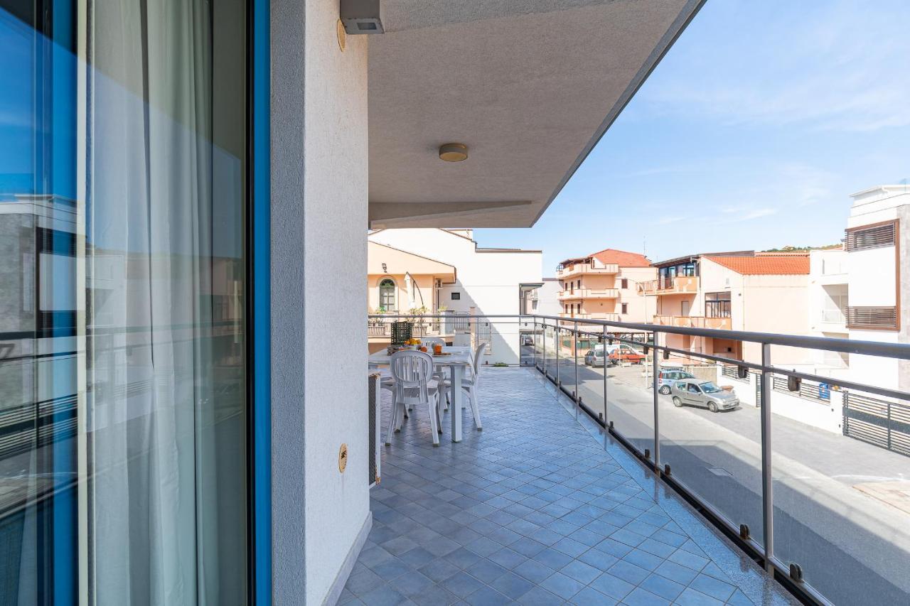 Terraces D'Orlando - Family Apartments With Sea View And Pool Capo d'Orlando Luaran gambar