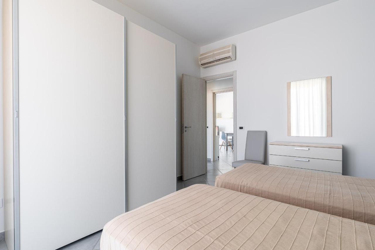 Terraces D'Orlando - Family Apartments With Sea View And Pool Capo d'Orlando Luaran gambar