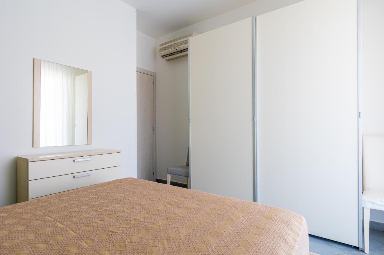 Terraces D'Orlando - Family Apartments With Sea View And Pool Capo d'Orlando Luaran gambar