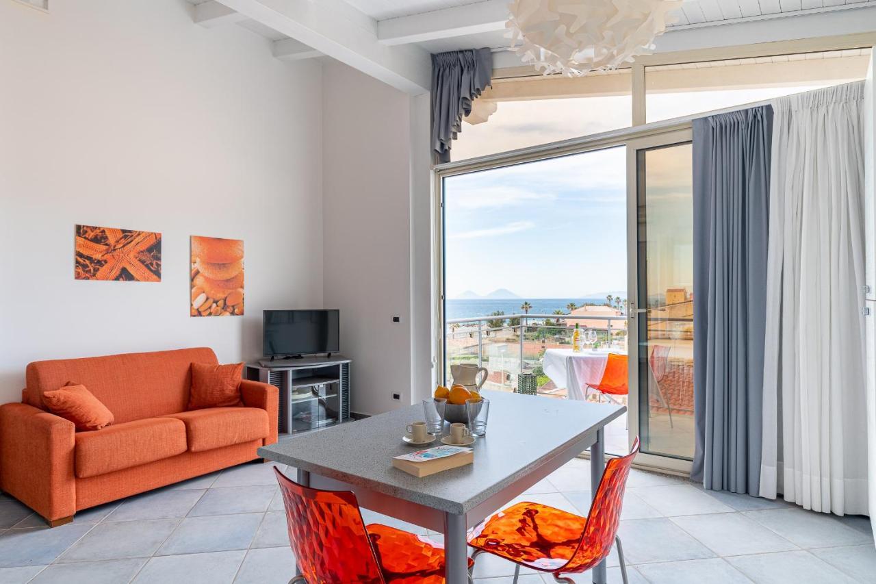 Terraces D'Orlando - Family Apartments With Sea View And Pool Capo d'Orlando Luaran gambar