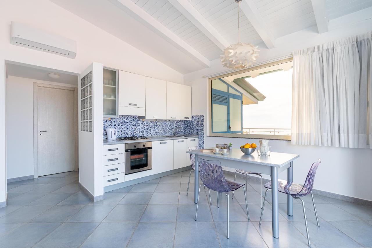 Terraces D'Orlando - Family Apartments With Sea View And Pool Capo d'Orlando Luaran gambar