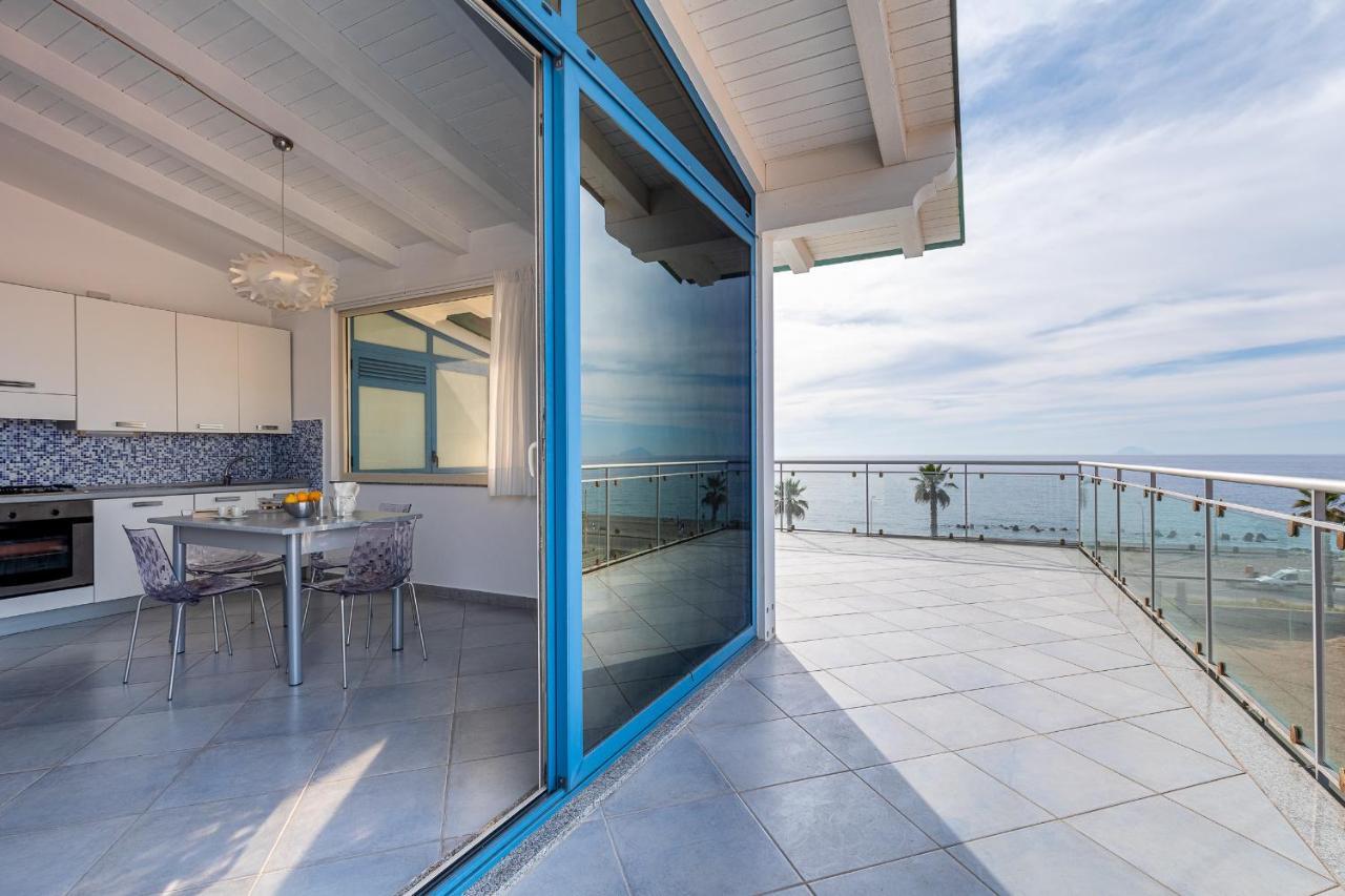 Terraces D'Orlando - Family Apartments With Sea View And Pool Capo d'Orlando Luaran gambar