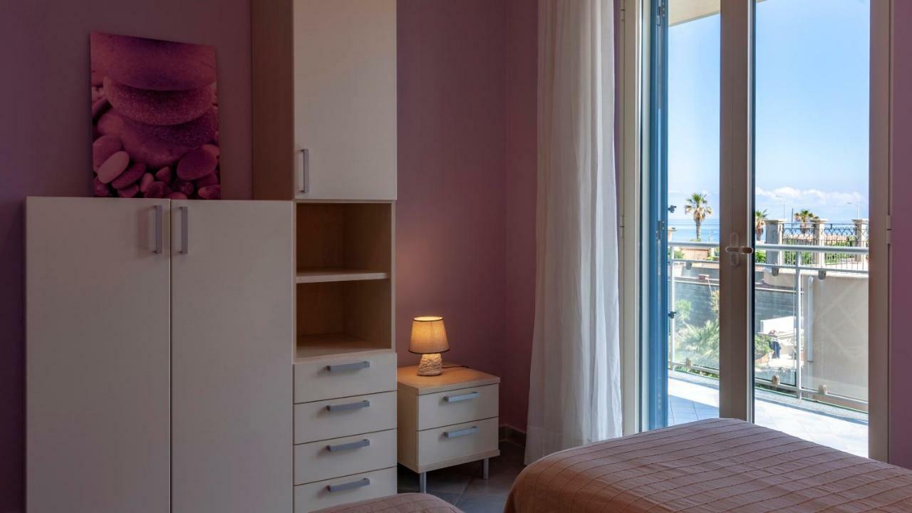 Terraces D'Orlando - Family Apartments With Sea View And Pool Capo d'Orlando Luaran gambar